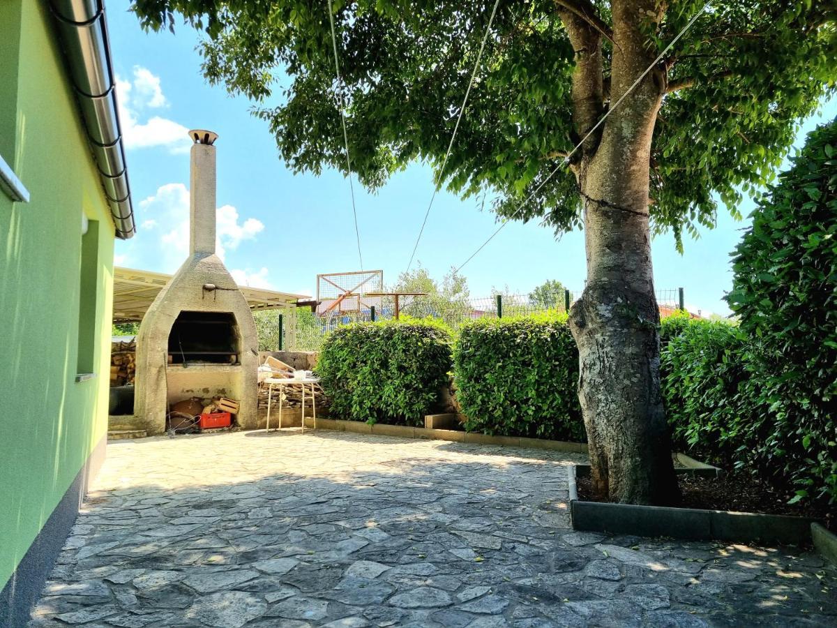 Apartment Deni Skrbčići Esterno foto